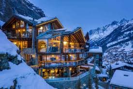 ❄️ Luxury Ski Home Rentals for Your Next Alpine Escape